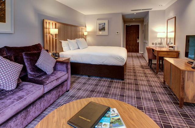 A luxury double room in the Kingsmills Hotel offering luxury accommodation in Inverness.