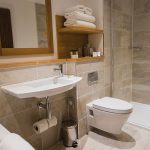 The bathroom in a luxury room at Kingsmills Hotel, Inverness