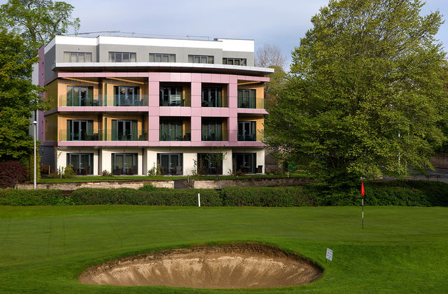 The Kingsclub with the golf course in front of it at the Kingsmills Hotel in Inverness