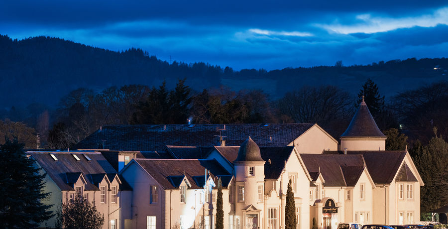 Kingsmills Hotel lit up at night