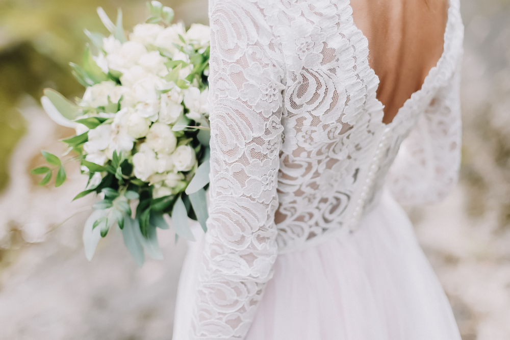 Bride carrying a bouquet of flowers