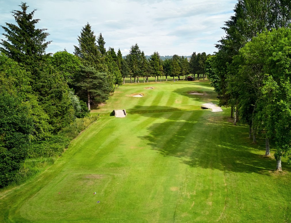 Inverness Golf Club - image of fairway of parkland course next to Kingsmills Hotel