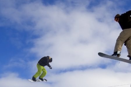Sbowboarding in the Cairngorms, Scotland