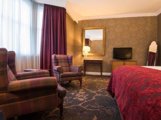 1524685212Classicroom2 1524685212Classicroom2