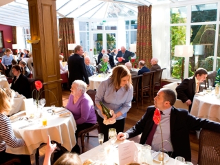 1524686800DiningEventsgallery3 1524686800DiningEventsgallery3