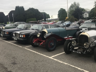 1527515921Bentley