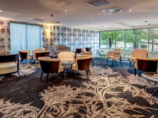 1533640394KingsclubLounge 1533640394KingsclubLounge