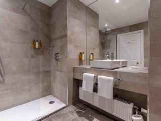 Kingsmills-Hotel-Accom-Classic-Room-Bathroom
