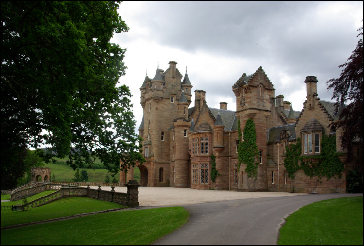 Traitors Location - Ardross Castle